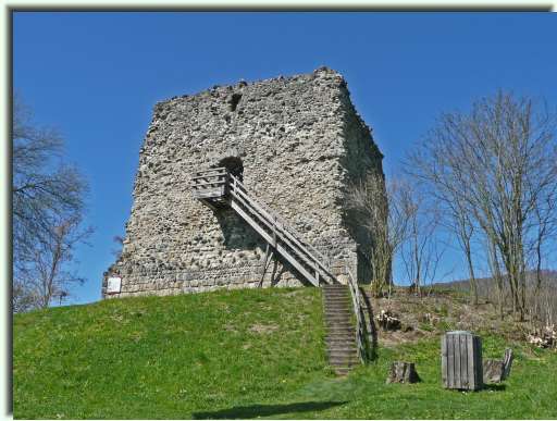 Ruine Schloss Freienstein nabij Eglisau Bron: http://www.alpine-wandergruppe.de/irchel.htm