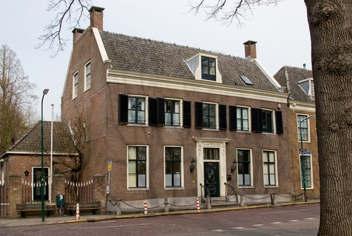 Huis Binnenrust te Abcoude, buitenplaats van de familie De Bruyn (1749-1757)